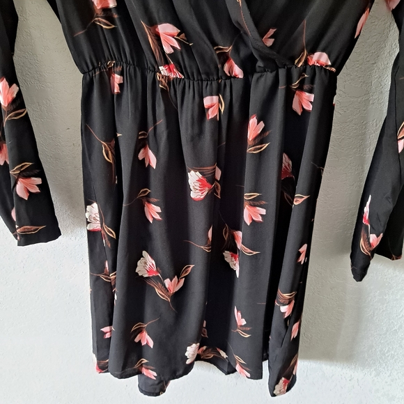 All in Favor Black Floral Dress - Picture 3 of 7